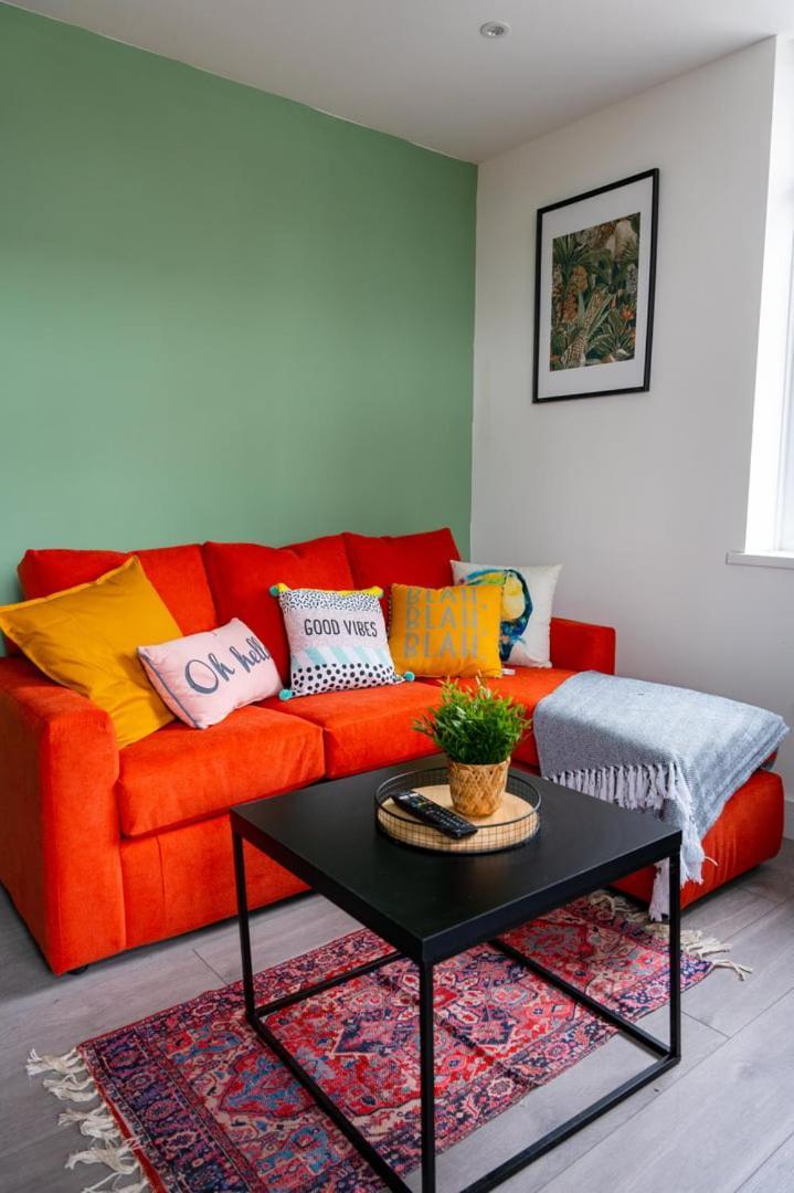 Cozy 2-bedroom - Cyncoed Area * Cardiff